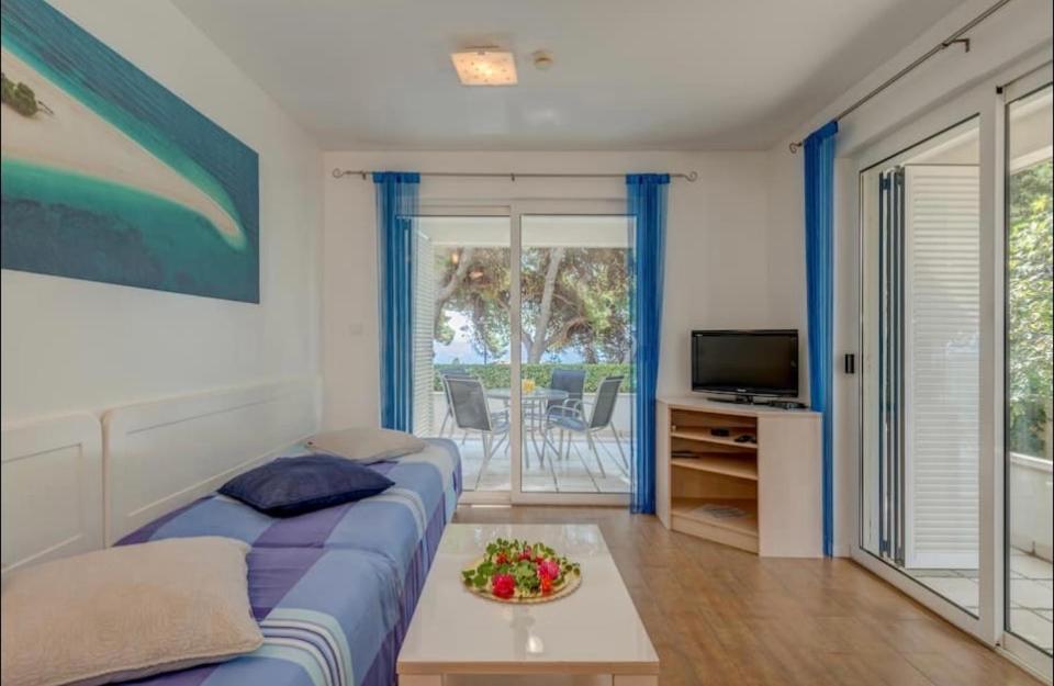 Apartment Promenade Zlatni Rat Bol Bagian luar foto