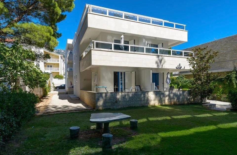 Apartment Promenade Zlatni Rat Bol Bagian luar foto